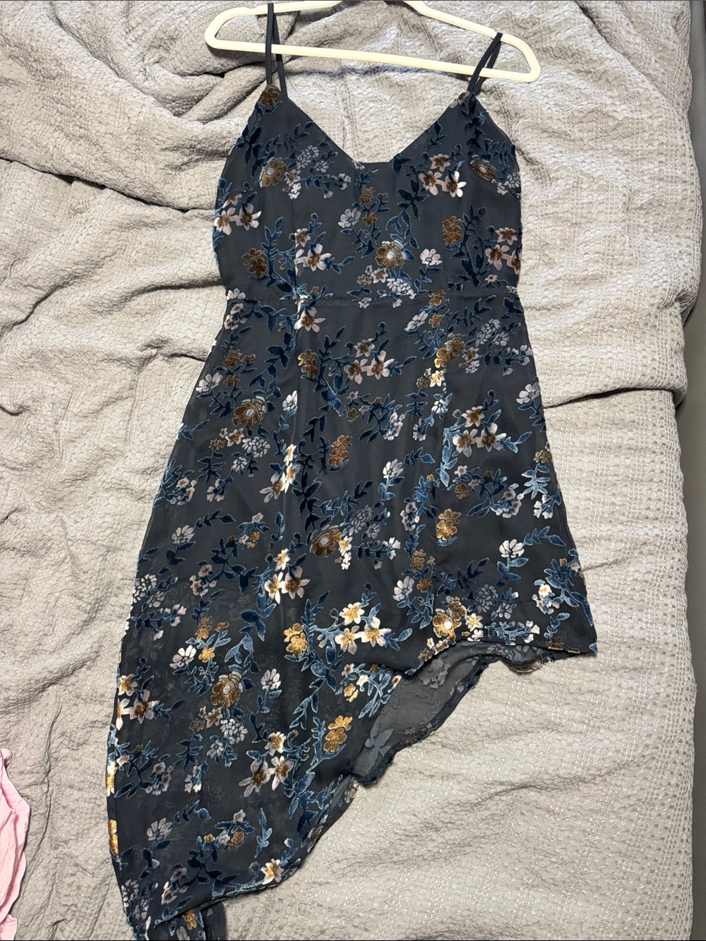 Lulu's Charcoal Floral V-Neck High-Low Slip Dress